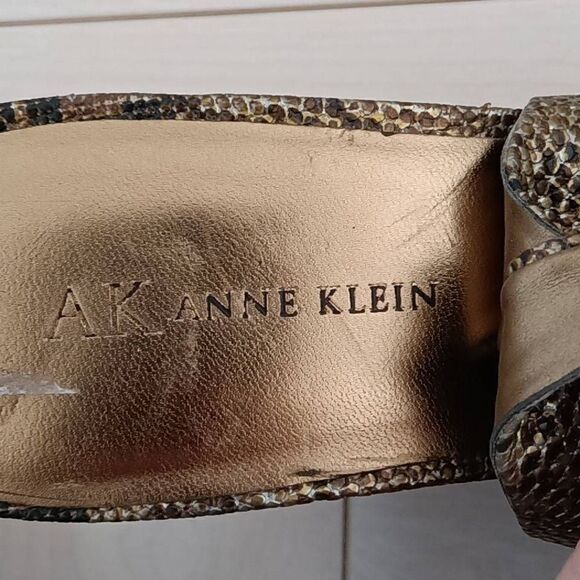 Anne Klein Women's AK Fortuna Snake Skin Pattern Wedge Slingback Sandals 9.5M - Picture 5 of 6
